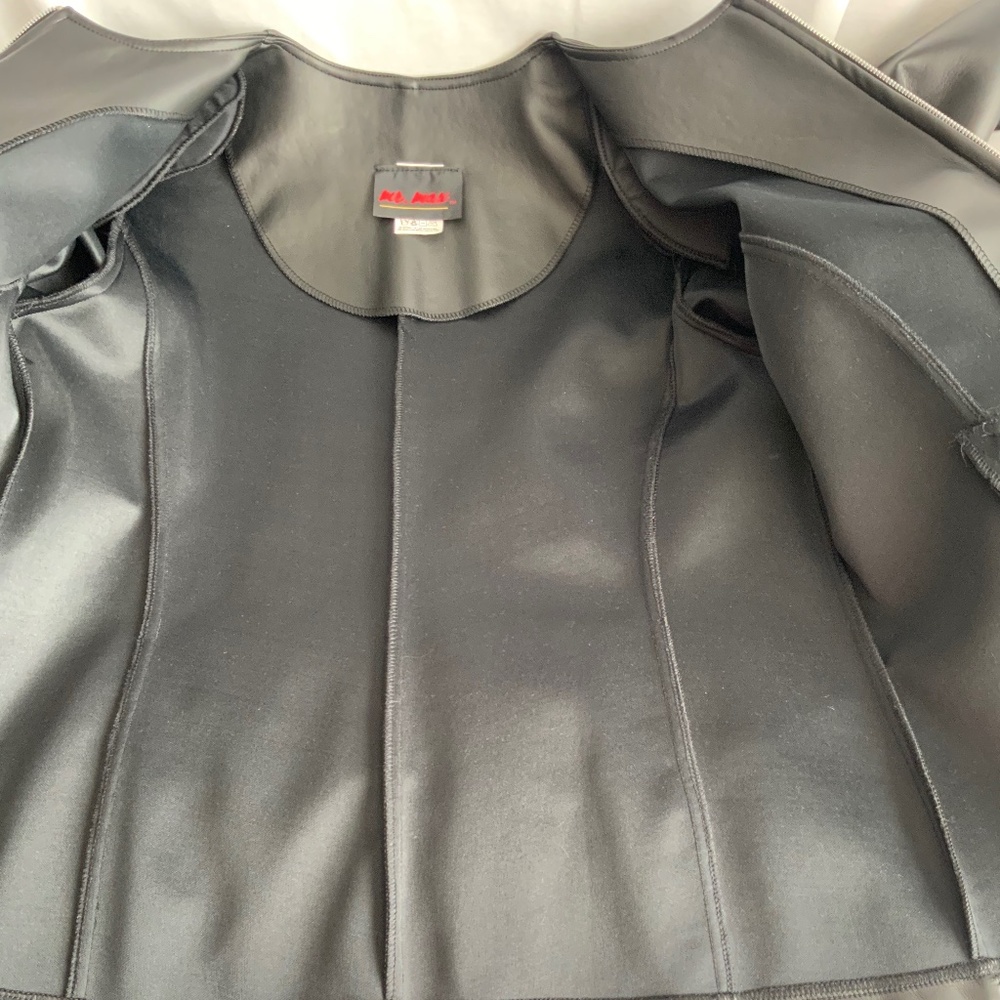 Faux leather jacket - Picture 3 of 9